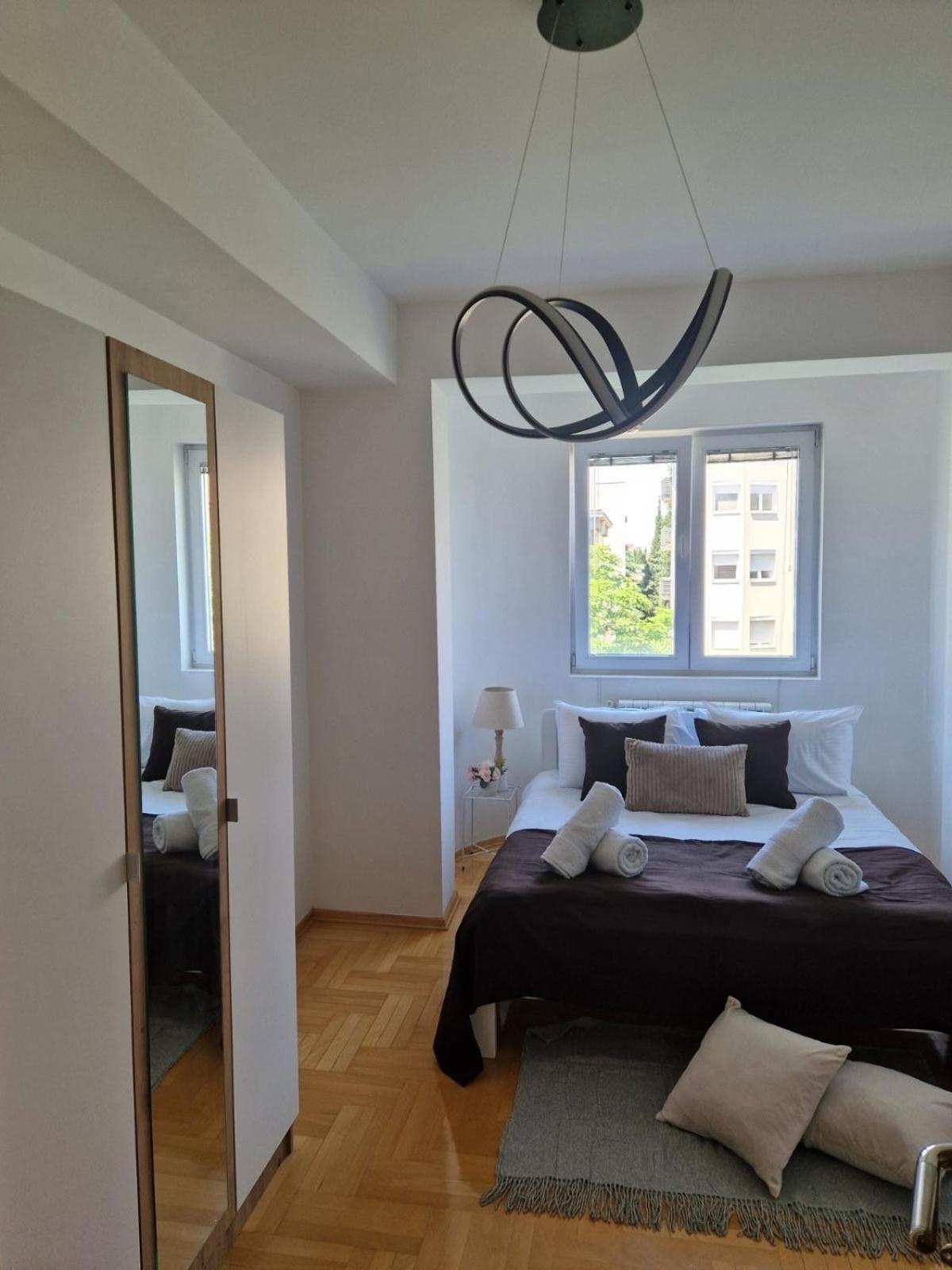 Kamche Lux Apartment 斯科普里 外观 照片